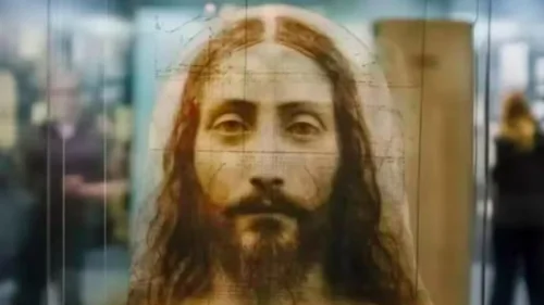 Nova tecnologia revela imagem de Jesus no Santo Sudário