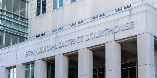 Advogado admite erro com IA em tribunal e revela nome do software que o enganou