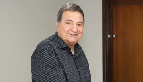 Governador do Tocantins exonera secretário de Agricultura a pedido