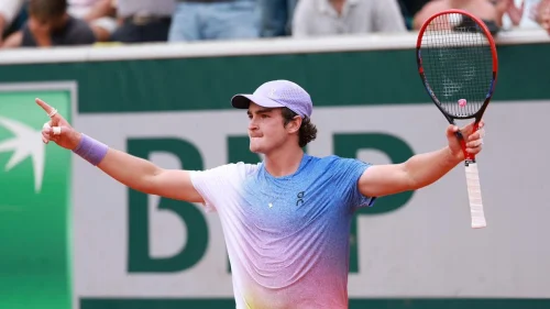 João Fonseca estreia em Wimbledon contra britânico nesta segunda-feira