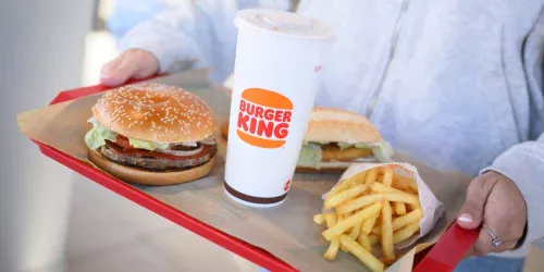 Burger King reformula Whopper em movimento por fast-food premium após guerra de preços