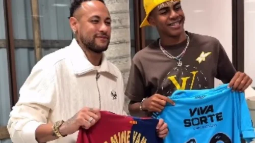 Lamine Yamal conhece Neymar no Brasil e internet critica "má influência" do craque