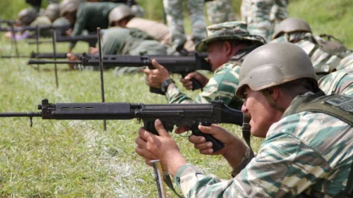 Milícia Bolivariana se mobiliza após ataques em Caracas e intensifica papel na defesa venezuelana