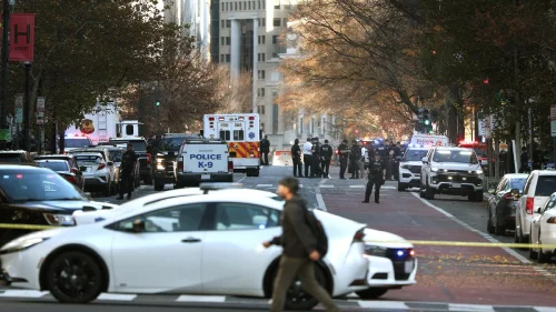 Afegão ex-colaborador da CIA atira em militares perto da Casa Branca