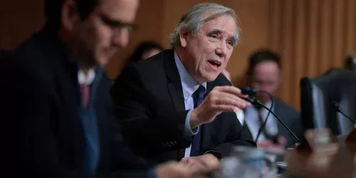 Como o fim do plano SAVE pode fazer sua dívida estudantil explodir em 90 dias