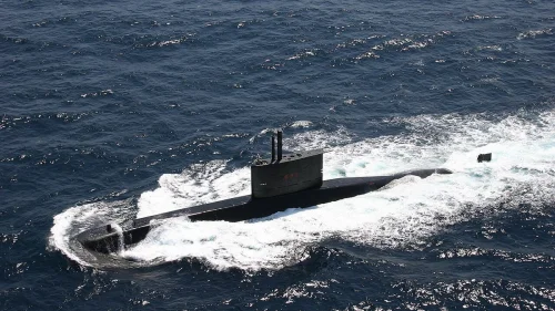 Rússia mantém maior submarino nuclear do mundo em operação após 40 anos