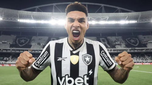 Botafogo e Ceará empatam em jogo atrasado do Brasileirão no Nilton Santos
