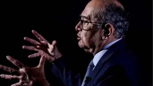 Gilmar Mendes suspende trechos da Lei do Impeachment contra ministros do STF