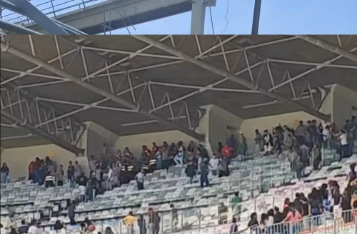 Aulão em estádio com 20 mil alunos termina em pancadaria generalizada