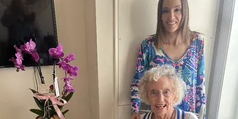 O segredo chocante da sua avó para amizades que duram 60 anos (e você ignora)