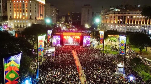 Prefeitura de São Paulo proíbe shows após 23h no Vale do Anhangabaú