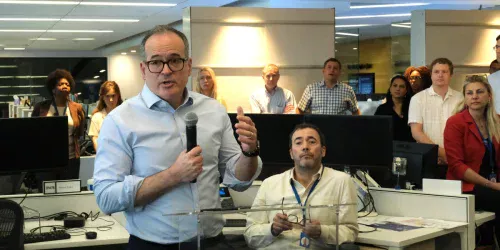 Washington Post demite centenas de jornalistas em grande reestruturação editorial