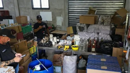 Polícia fecha fábrica clandestina de bebidas e prende casal em operação no interior de SP