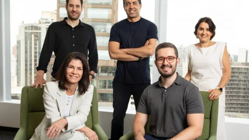 Eletromidia e JCDecaux lançam OpenMetrics para padronizar audiência do OOH