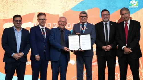 Governo lança programa de R$ 624 milhões para fixar mil doutores no Brasil