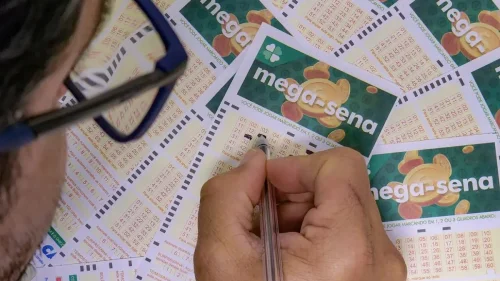Mega-Sena e Milionária sorteadas neste sábado; veja números premiados
