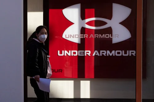 Under Armour investiga vazamento de dados após 72 milhões de registros aparecerem online