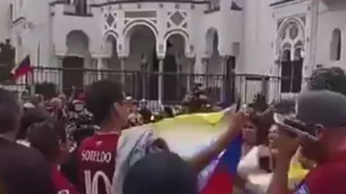 Operação militar dos EUA captura Nicolás Maduro na Venezuela