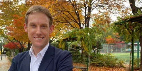 Americano que se mudou para a Coreia revela o dilema chocante: “Voltar aos EUA custaria 4x mais caro”</title>]