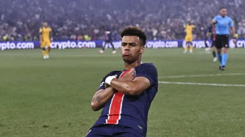 Désiré Doué, de 19 anos, é destaque na goleada do PSG na final da Champions League