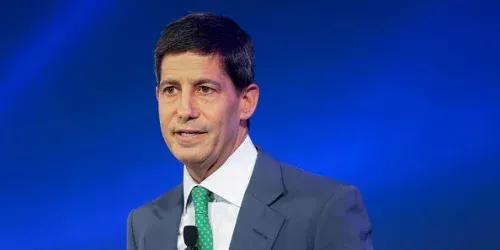 Trump indica ex-executivo Kevin Warsh para presidir o Federal Reserve