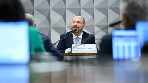 INSS revela que 2 mil empréstimos consignados foram liberados para mortos