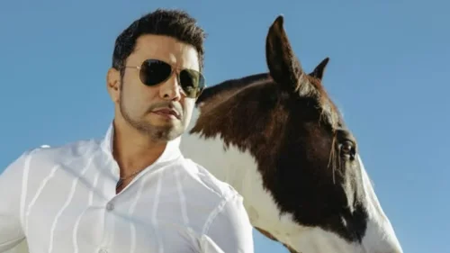 Zezé di Camargo tem especial de Natal cancelado após ataque a diretoras do SBT