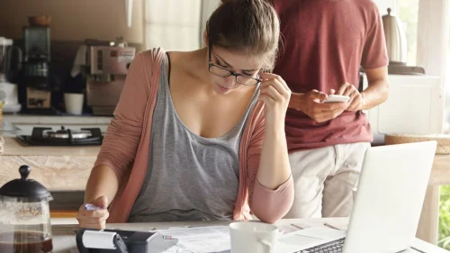 iGuilino esclarece dúvidas sobre despesas extras de fim de ano em condomínios