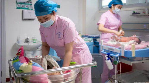 População da China cai pelo quarto ano seguido e pode encolher 600 milhões até 2100