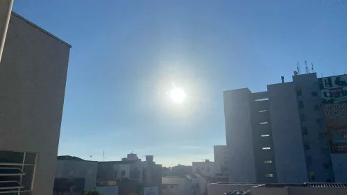 Sol predomina no Sul e Sudeste enquanto Norte e Nordeste têm chuvas fortes