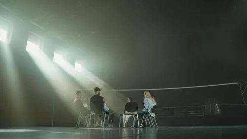 Moradores de periferias enfrentam duplo estigma no tratamento da depressão