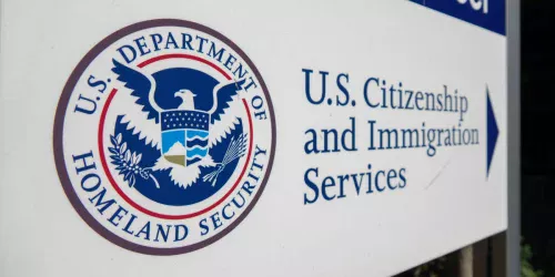 O verdadeiro motivo por trás da nova regra do Green Card que vai pegar você de surpresa