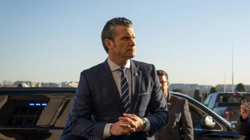 EUA anunciam operação militar "Lança do Sul" contra narcoterrorismo