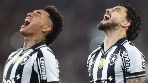 Botafogo vence Ceará em noite emocionante e entra no G6 do Brasileirão