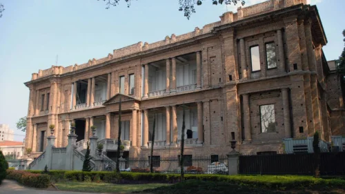 Pinacoteca de São Paulo oferece ingressos gratuitos via metrô até 31 de janeiro