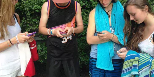 Snapchat lidera uso entre adolescentes como principal app de mensagens, aponta pesquisa