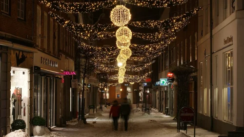 Dezembro reúne festas de luz em diversas religiões durante solstício de inverno