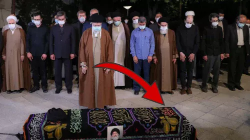 Funeral Khamenei  após 4 meses