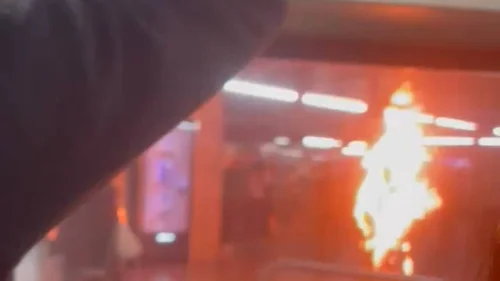 Homem de 74 anos morre após atear fogo em si mesmo no metrô de São Paulo