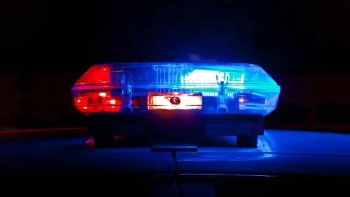 Trisal é preso por manter adolescente em cárcere privado e tortura em Goiânia