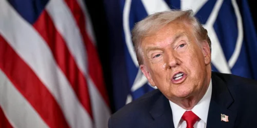 Trump cancela tarifas à Europa após acordo sobre Groenlândia com chefe da Otan