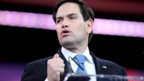 EUA detalham plano de três fases para transição de poder na Venezuela