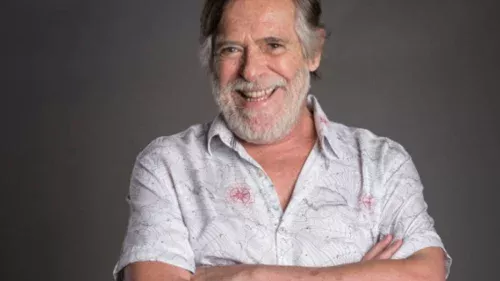 José de Abreu anuncia candidatura a deputado federal pelo PT em meio a críticas sobre perfil performático