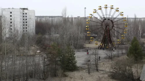 Ataque russo danifica escudo protetor da usina nuclear de Chernobyl