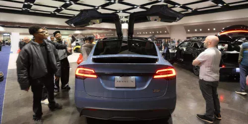 Tesla vai descontinuar modelos S e X no próximo trimestre, anuncia Elon Musk