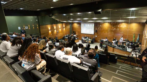 Júri absolve PMs por morte de adolescente de 13 anos na Cidade de Deus