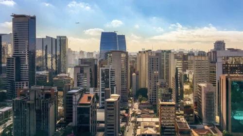 Bairros nobres de SP lideram ranking das maiores taxas de condomínio do país