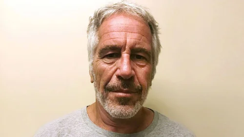 Arquivos de Epstein revelam fotos com Clinton, Michael Jackson e outras celebridades