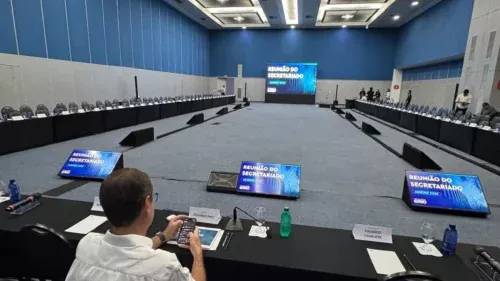 Paes reúne secretariado e apresenta metas da prefeitura do Rio para 2026