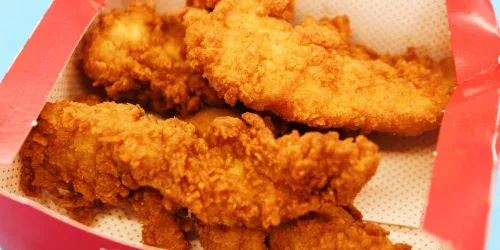 Raising Cane's vence ranking de melhores chicken tenders em teste com 14 redes